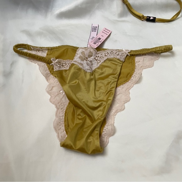 victoria's secret golden satin lingerie set - Picture 5 of 6